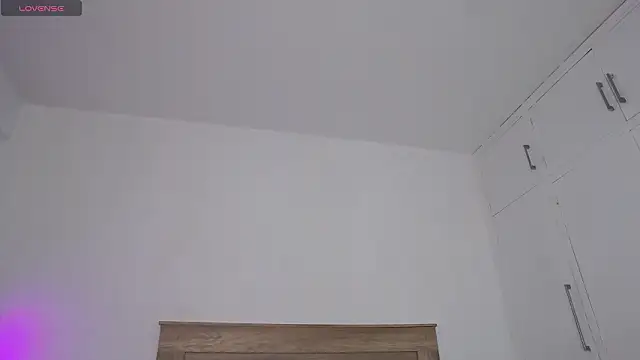 Show modela Arilas_ na web-kameri