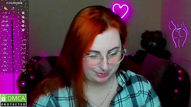 Chat +18 de Alicia_love00 ao vivo