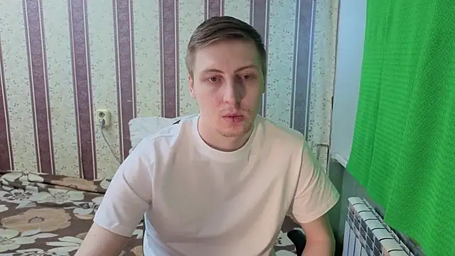 Darien_Brown élő XXX-chatje