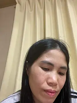 Czat XXX na żywo – Keola_kwad