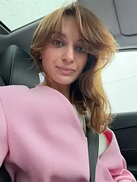 -AngelAri- Chat XXX in diretta