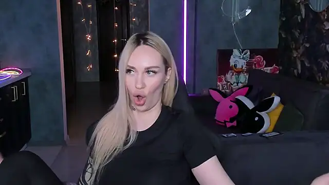 Blckmirrorr Chat XXX in diretta