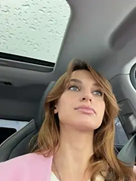 -AngelAri- Chat XXX live