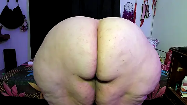 QUEEN_MANDY_BBW – Live XXX-chat