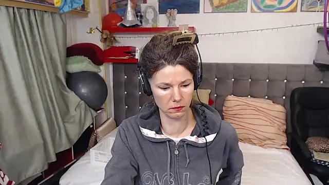 kellyterapy Adlı Modelin Canlı XXX Sohbeti