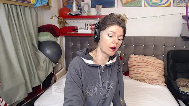 kellyterapy Adlı Modelin Canlı XXX Sohbeti