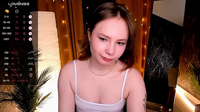 LanaBlu_ Live XXX-chat