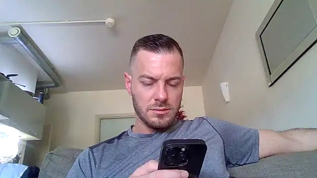 cheekycherryx's Live XXX Chat