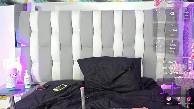 IsaDiiaz Adlı Modelin Canlı XXX Sohbeti