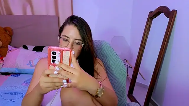 _alicia_z: απευθείας συνομιλία ΧΧΧ