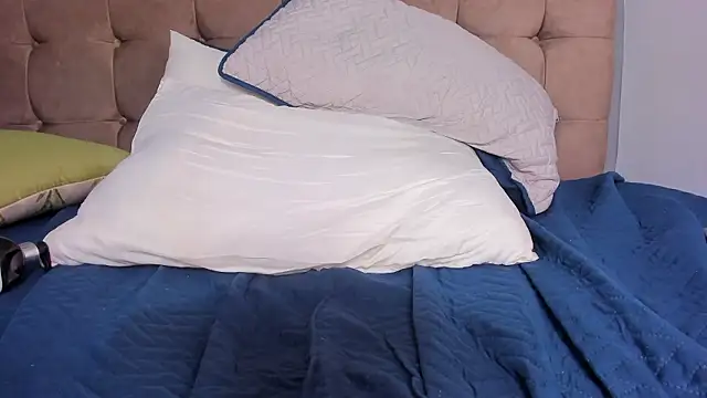 aleja_cute_: απευθείας συνομιλία ΧΧΧ