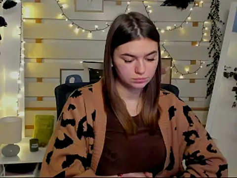 Josephine_Kiss élő XXX-chatje