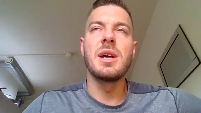 cheekycherryxn Live XXX chat