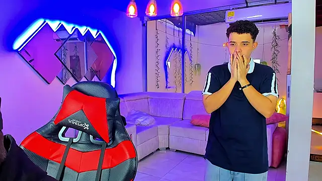 Houseofwarrios – Live XXX-chat