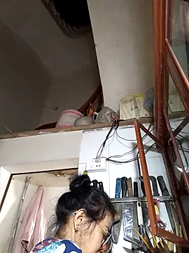 Hotestlove élő XXX-chatje