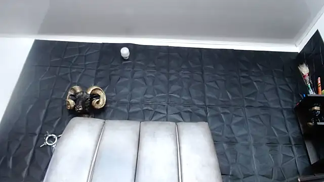 Chat XXX en directo de Hanna_Fox_69