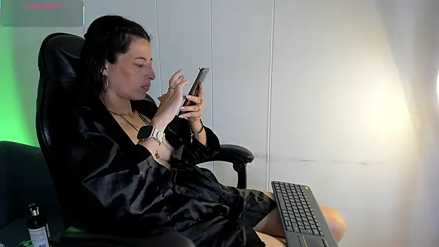 ShaunaDream's Live XXX Chat