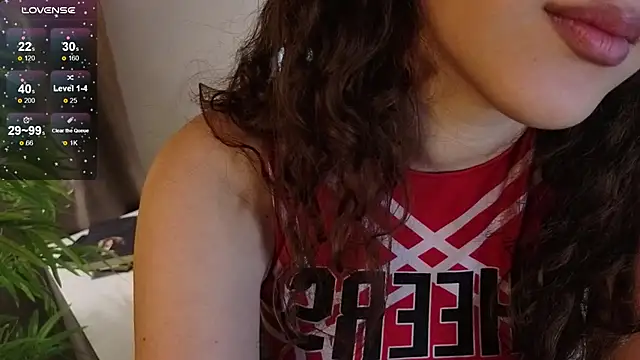 XXX chat uživo modela Lili_Torin