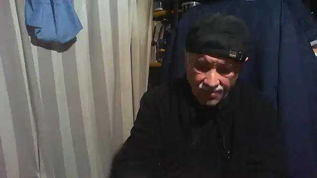 nonnomaturobisex Chat XXX live