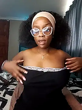 Chatroom XXX en direct de Queen-Chocolate