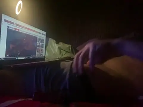 Chat XXX en directo de Mac_ThunderCock