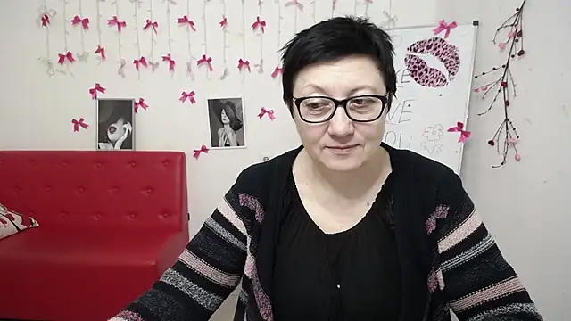 Pertunjukan Kamera Web EmilyL0ve