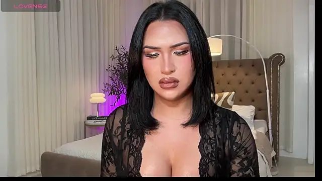 Your_Majesty_Tyra Webcamshow