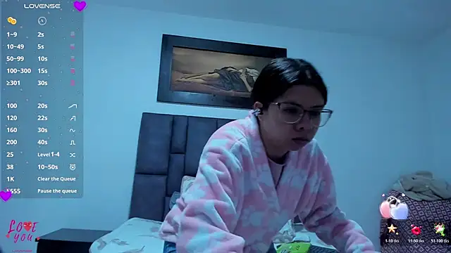 Chat XXX en directo de Vahiolet_smith