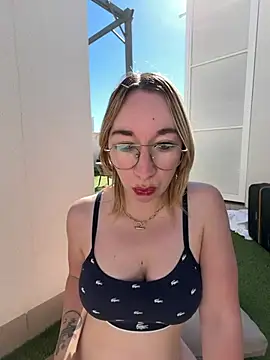 Chat XXX en directo de Giuliana_baby