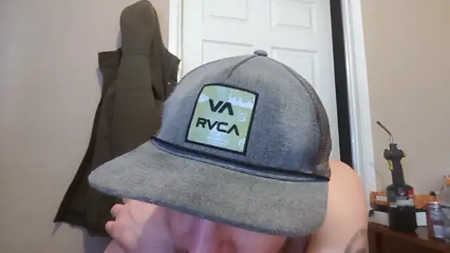 Huntzg23 Obrolan Langsung XXX