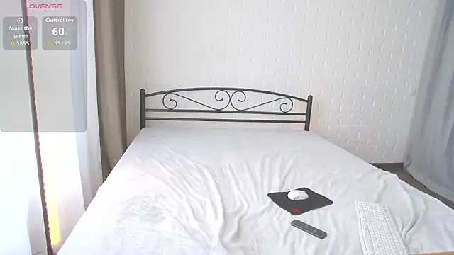 Chat XXX en directo de AlexsisFaee