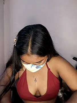 Cranberry_70 Webcam show