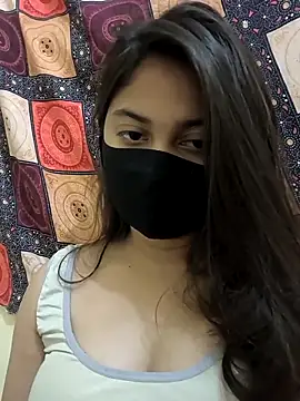 Sakshi-Aditi webkamerás műsora