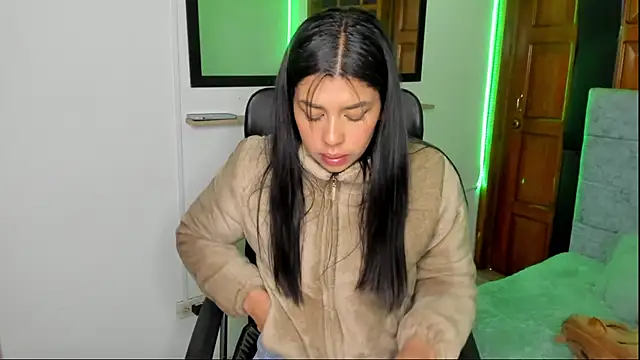 Aysha_winxs Webcam-Show