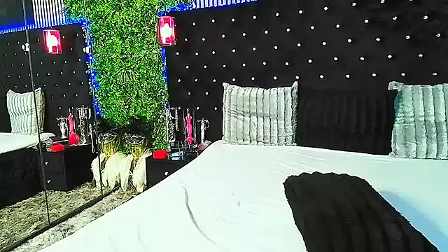 InannaStarn Live XXX chat