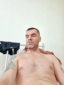 DOMINATOR_SIR-MASTER: απευθείας συνομιλία ΧΧΧ