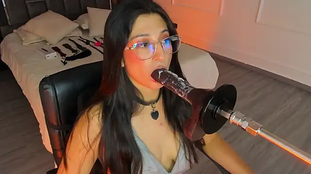 Gabrielakassi 现场XXX聊天