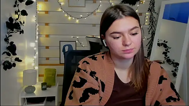 XXX chat uživo modela Josephine_Kiss