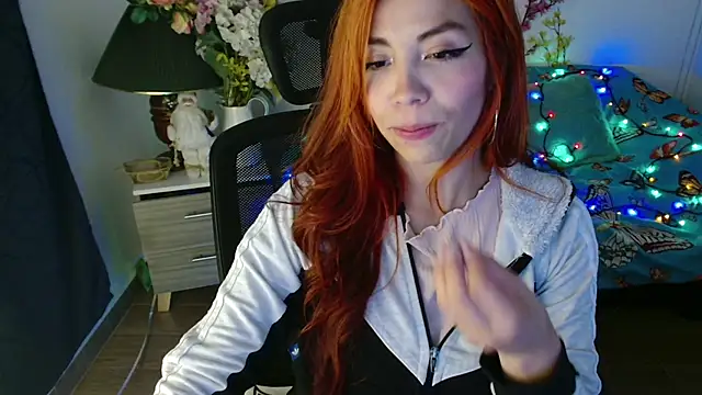 Chat +18 de Aylinn_diaz ao vivo