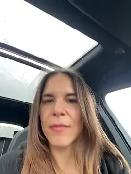 JuicyFruits93's Live XXX Chat