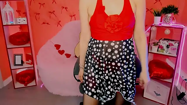 NicoleHitman 现场XXX聊天