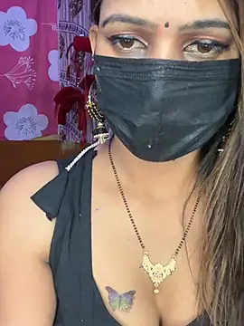 CUTI-NAINA Adlı Modelin Web Kamerası Şovu