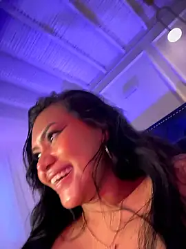 Chat +18 de NeoMeiXXX ao vivo