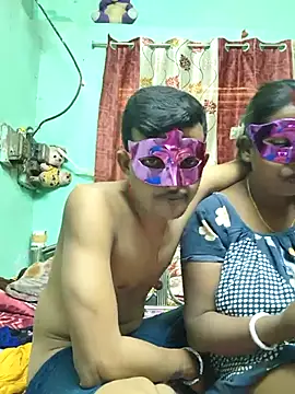 Saxycouple69 网络视讯表演