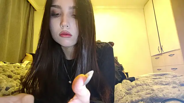 Qwami_Amie Live XXX Chat