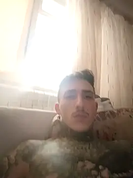 Edward2611 Chat XXX live