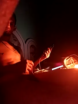 Alejandro3Rt: онлайн-секс-чат