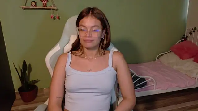 Emerald_Sparkles_ Adlı Modelin Web Kamerası Şovu