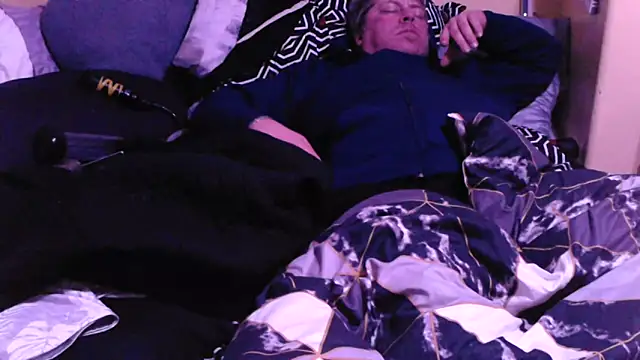 Mic_Oxinner: απευθείας συνομιλία ΧΧΧ