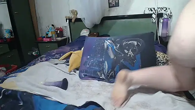 Dominalilirose 现场XXX聊天